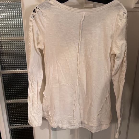 Free People Our Song Henley Women’s Top Lace Long Sleeve Buttons Sz M Ivory - Picture 4 of 11